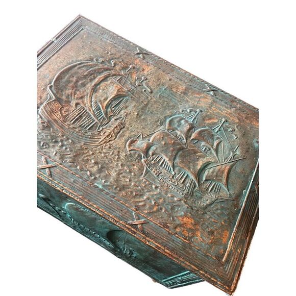 Antique Nautical Theme Embossed Brass Coal Box Vintage Decor - Picture 2 of 6